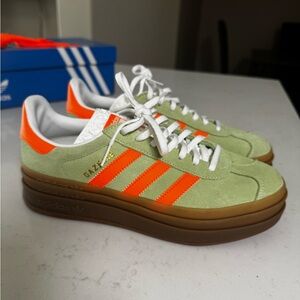 Adidas Gazelle Green spark and screaming Orange Sneakers